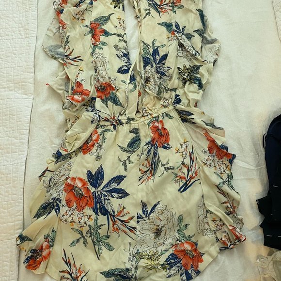 MINKPINK romper - Picture 2 of 2